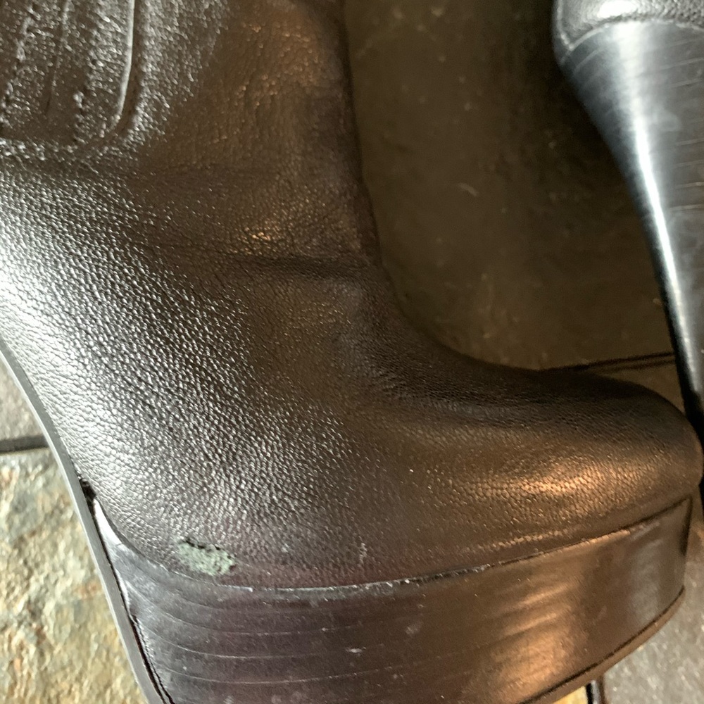 Gianni Bini leather stiletto booties - Picture 5 of 7